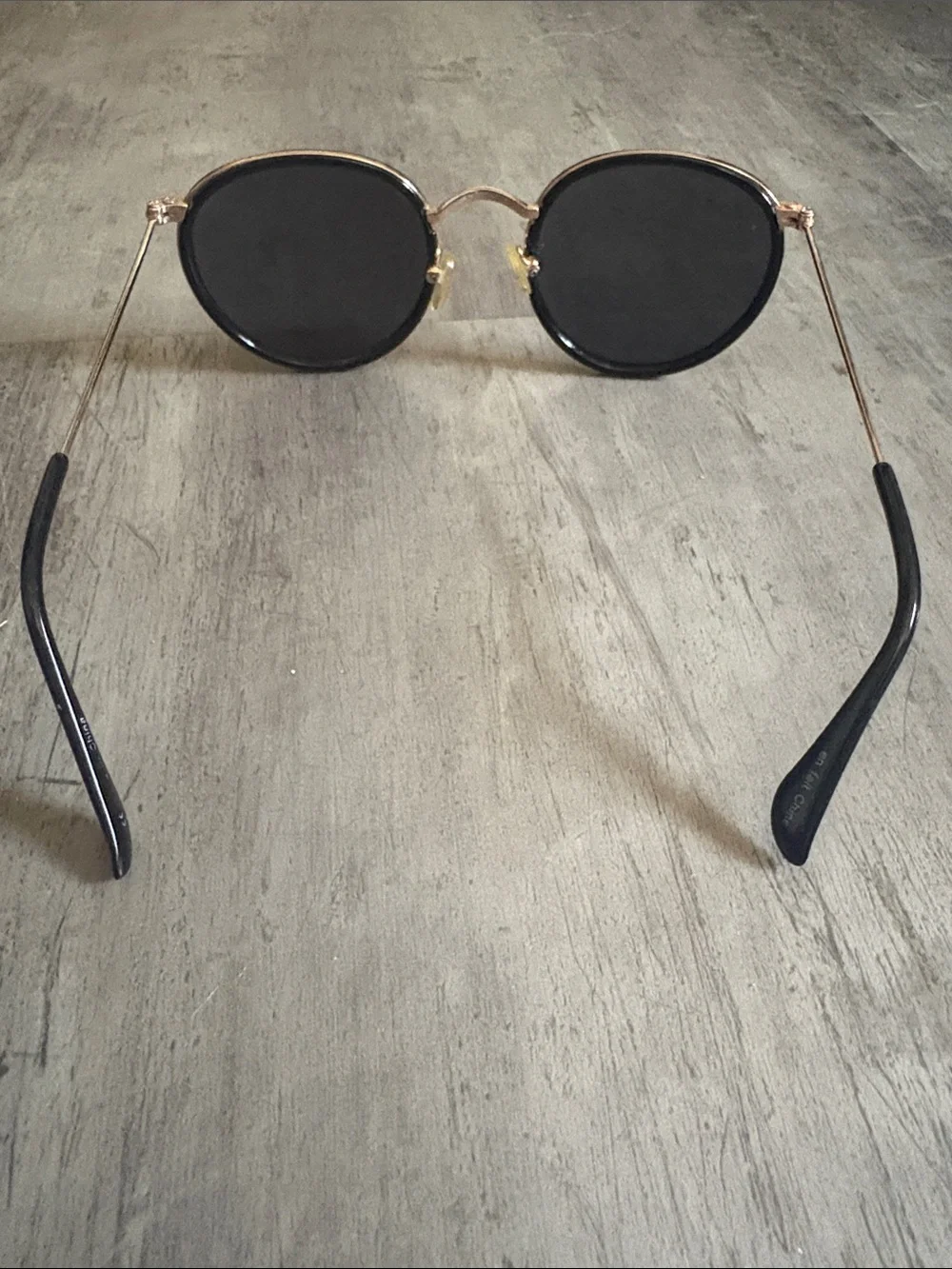 Classic Round Black Sunglasses with Gold Bridge